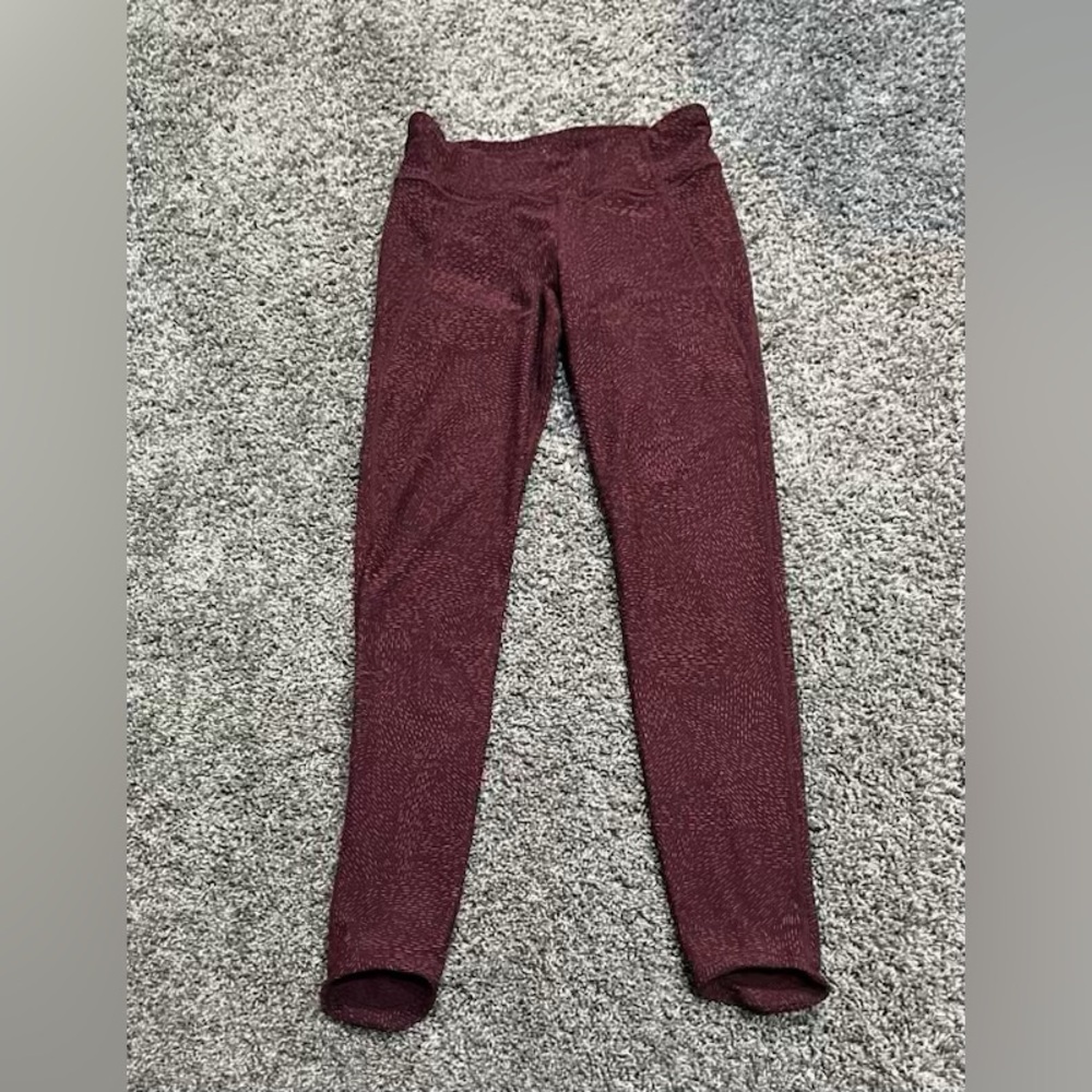 Athleta G!RL printed leggings.